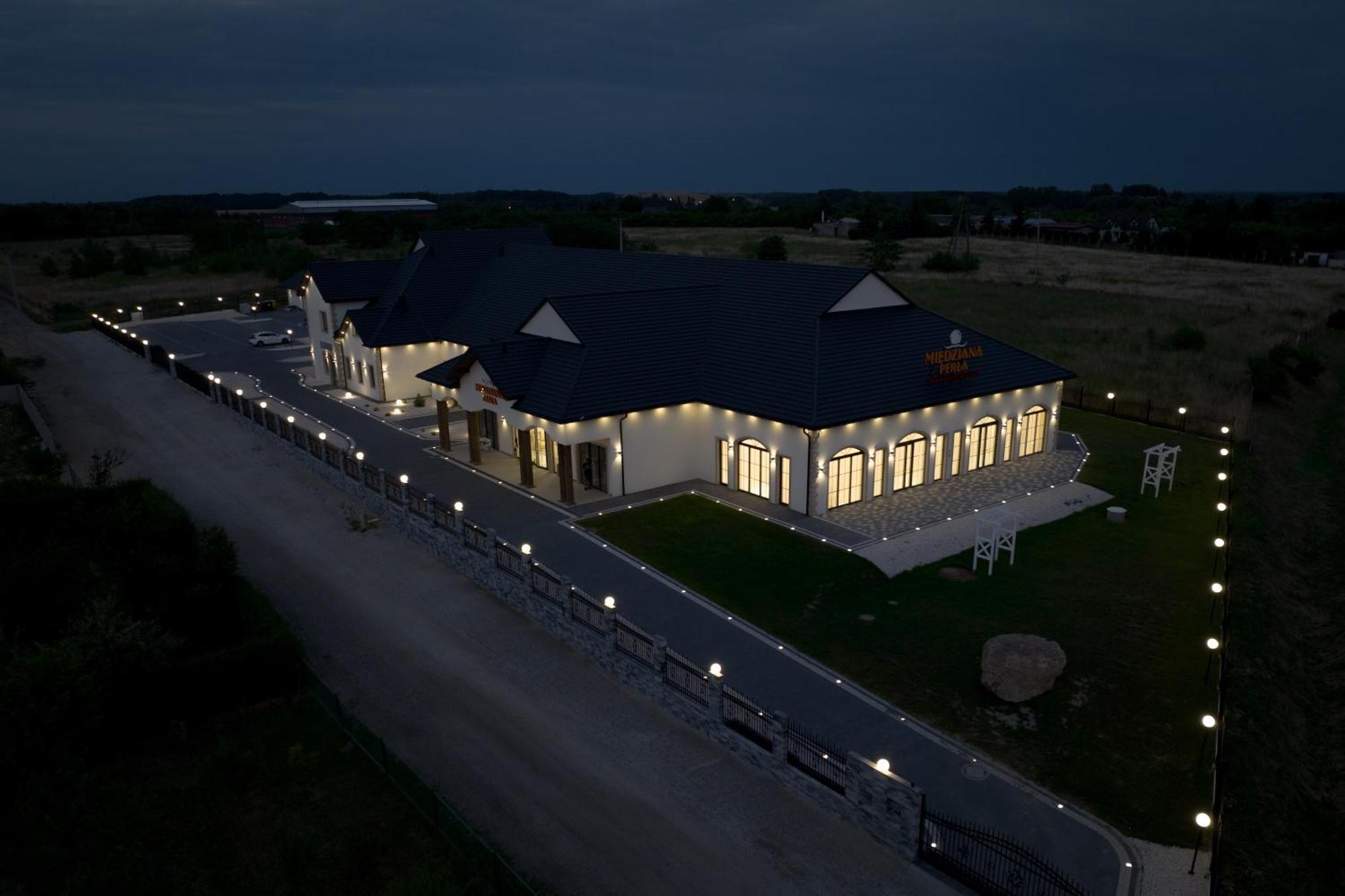 Pensjonat Miedziana Perla Lubin Esterno foto